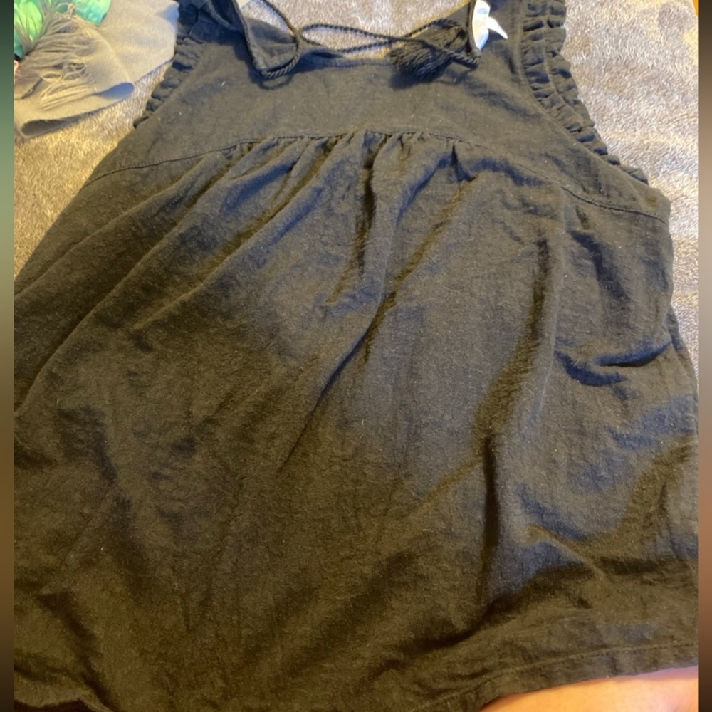 blouse type sleeveless